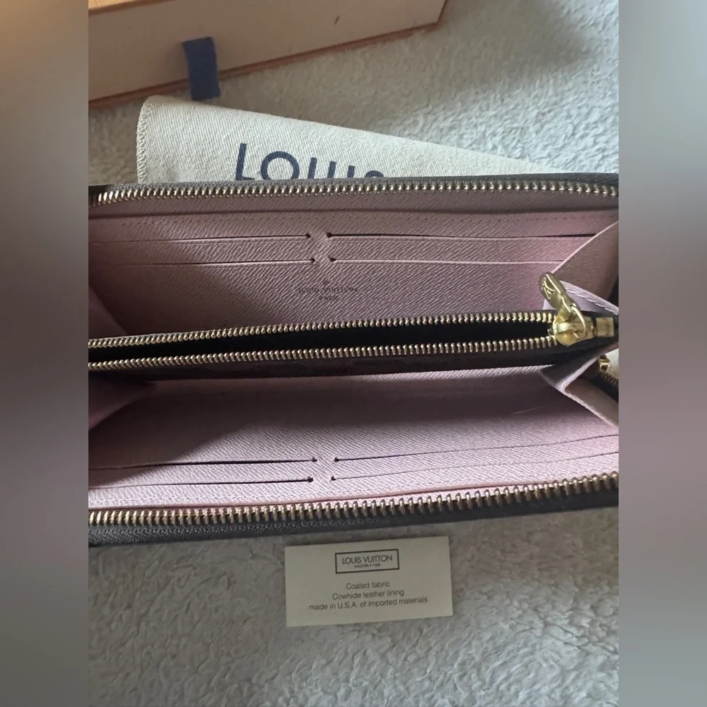 Louis Vuitton Clémence Wallet